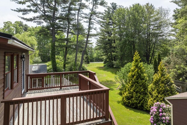 11 Everett Dow Dr, Woolwich, ME 04579 - deck with a yard