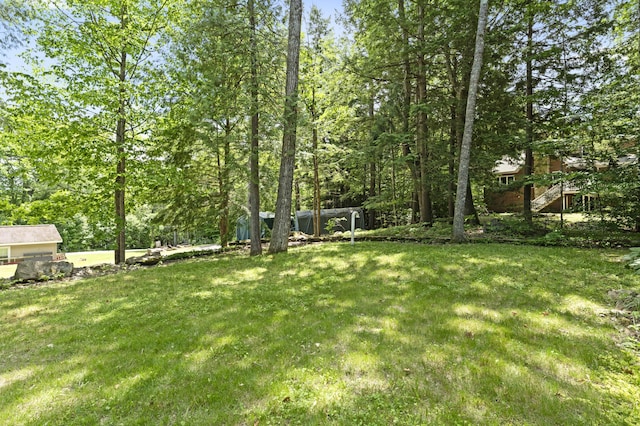 8 N Lakeview Dr, Litchfield, ME 04350 - view of green lawn