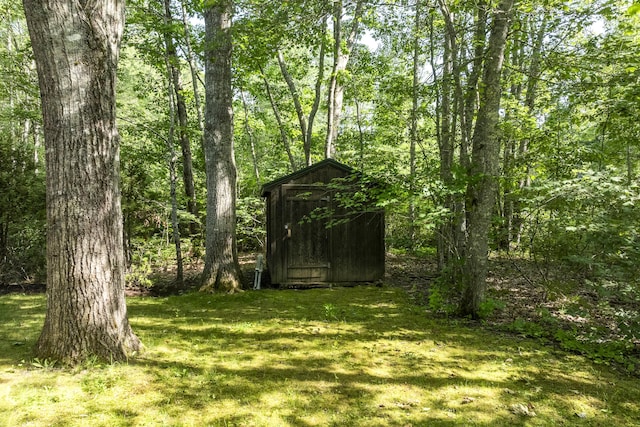 19 Fox Ln, Bremen, ME 04551 - view of green lawn featuring a storage shed