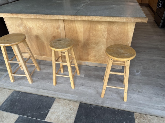 440 Temple Rd, Wilton, ME 04294 - indoor dry bar featuring stove