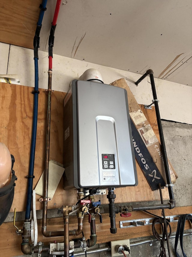 440 Temple Rd, Wilton, ME 04294 - utilities featuring tankless water heater