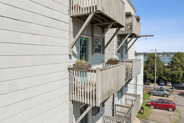 32 State St Unit 5, Portland, ME 04101 - entrance to property featuring a balcony