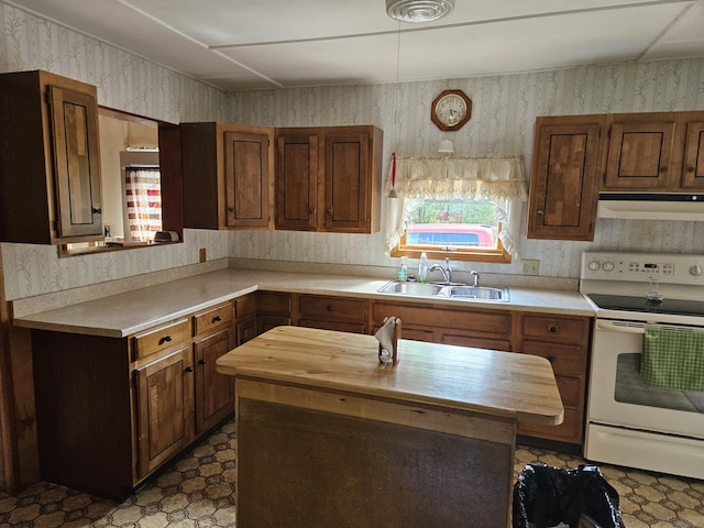 37 Pleasant St, Milo, ME 04463 - photo 9