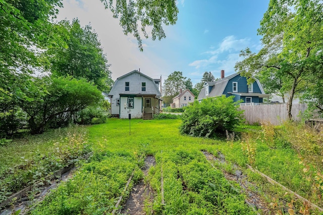 12 Court St, Rochester, NH 03867 - view of yard with a garden