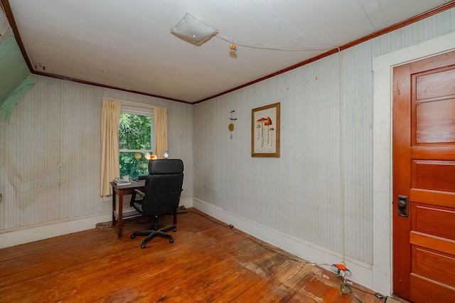 12 Court St, Rochester, NH 03867 - home office with ornamental molding and wood finished floors