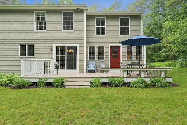 3 Flintlock Ln, Falmouth, ME 04105 - rear view of property featuring a yard and a deck