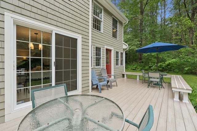 3 Flintlock Ln, Falmouth, ME 04105 - deck featuring outdoor dining space