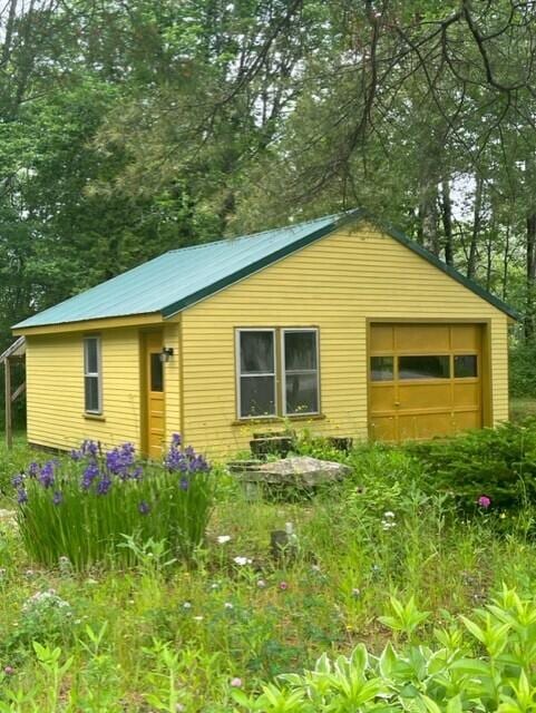 22 Lamb Farm Rd, Brunswick, ME 04011 - view of front of property