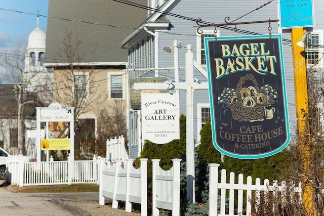 26 Caincrest Rd, York, ME 03909 - view of community / neighborhood sign