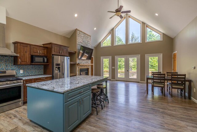 62 Mcnally Rd, Saint Albans, ME 04971