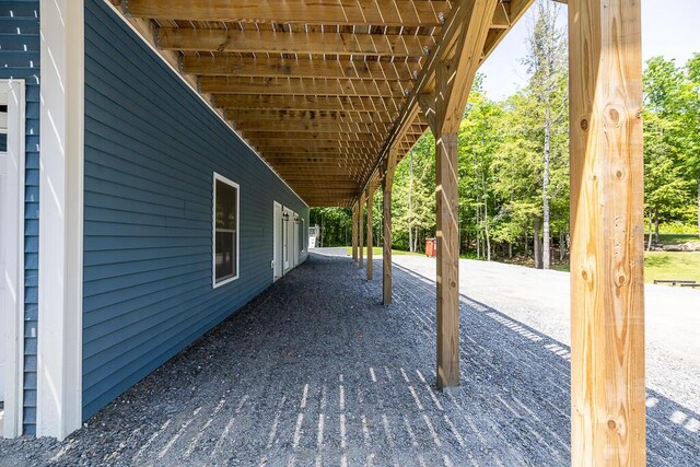 62 Mcnally Rd, Saint Albans, ME 04971