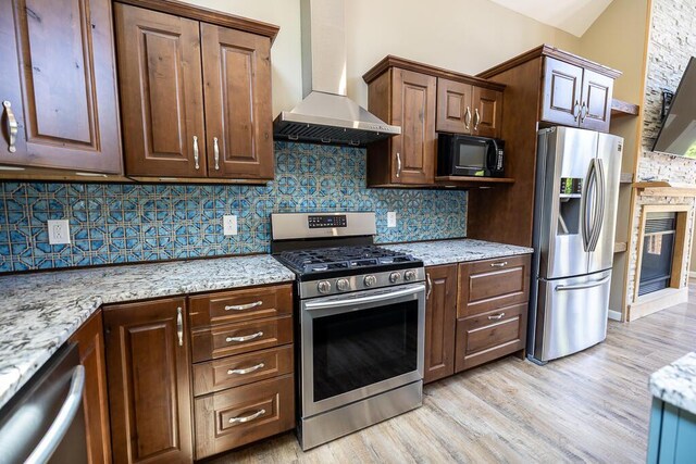 62 Mcnally Rd, Saint Albans, ME 04971