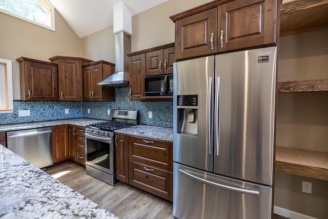 62 Mcnally Rd, Saint Albans, ME 04971