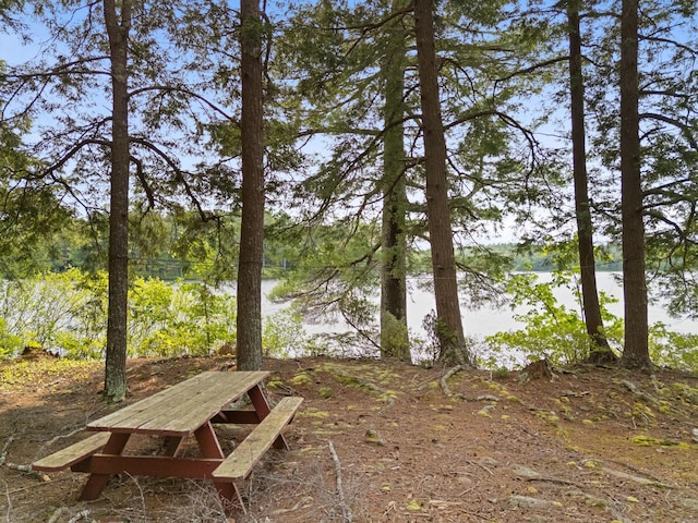 660 Sprague Rd, Waldoboro, ME 04572 - water view