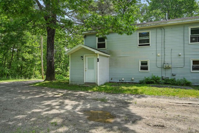 38 Hardscrabble Ln, Richmond, ME 04357