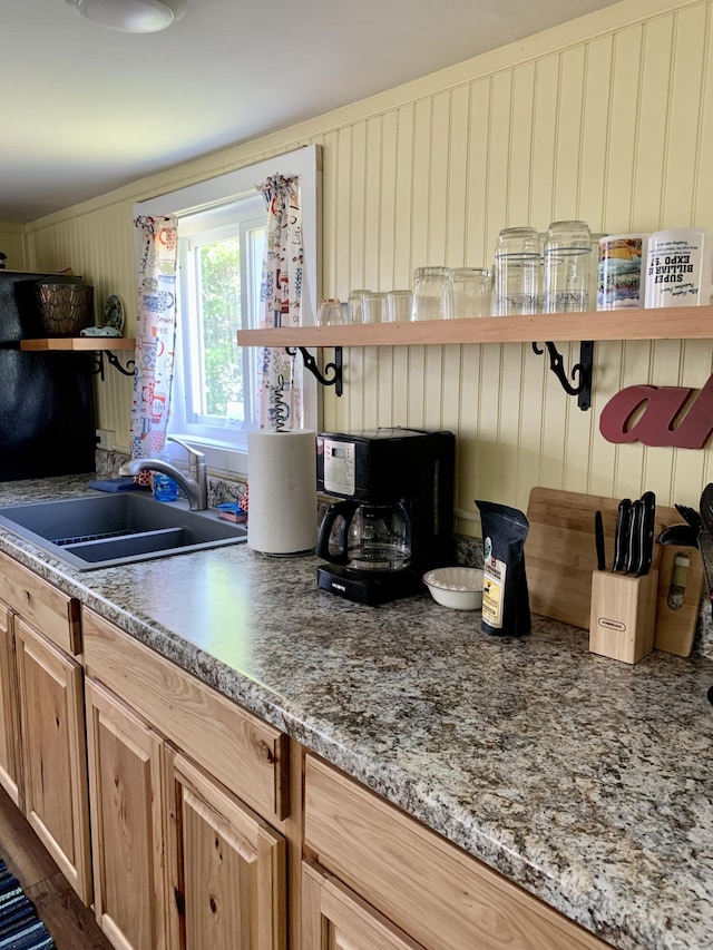 14 Third St, Eastport, ME 04631 - kitchen featuring open shelves