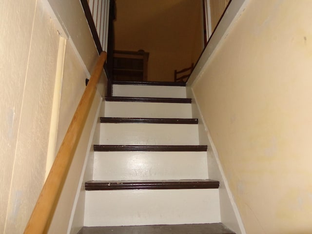 59 Main St, Shapleigh, ME 04076 - view of staircase