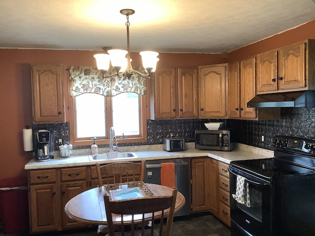 78 Elm St, Fort Fairfield, ME 04742 - photo 2