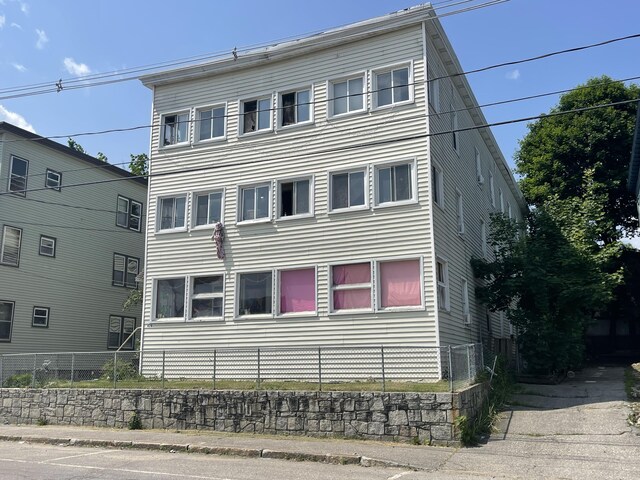 423 Waldo St Unit 6, Rumford, ME 04276 - photo 2