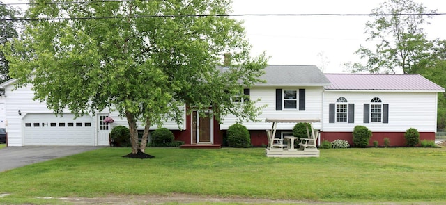20 Spruce St, Madison, ME 04950 - photo 1