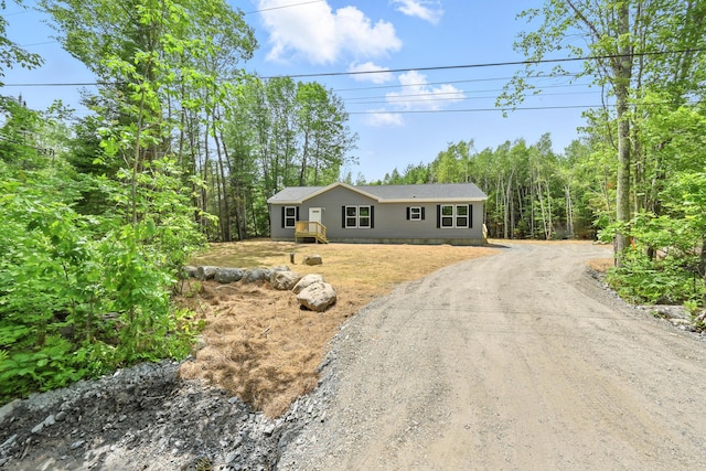 4 Willis Rd, Benton, ME 04901 - single story home featuring driveway