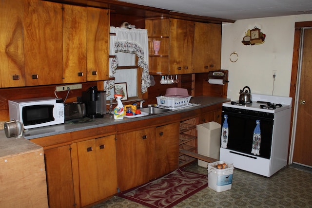 360 Frenchville Rd, Ashland, ME 04732 - photo 14