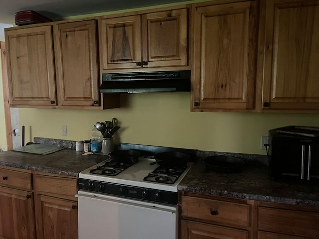 99 N Rd, Harmony, ME 04942
