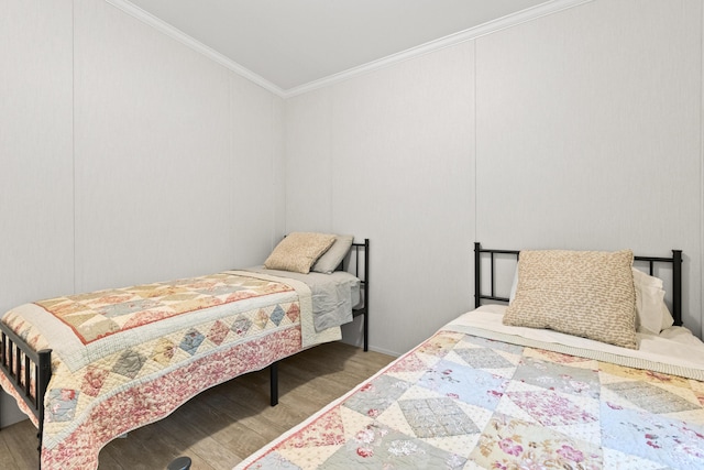 60 Butterworth Dr Unit 40, 46, Naples, ME 04055 - bedroom with crown molding and wood finished floors