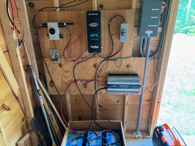 147 Loop Rd, Lincoln, ME 04457 - view of utilities