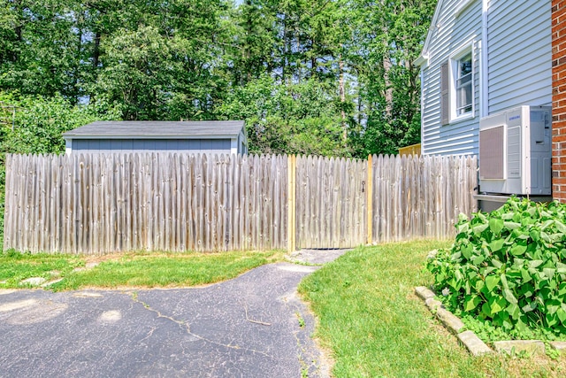 325 Ludlow St, Portland, ME 04102 - view of yard