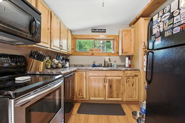 25 Plummer Rd, Vassalboro, ME 04989 - photo 7