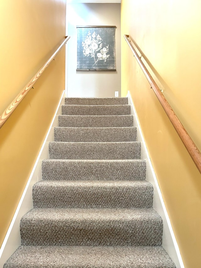 1016 State St Unit 7, Bangor, ME 04401 - view of stairway