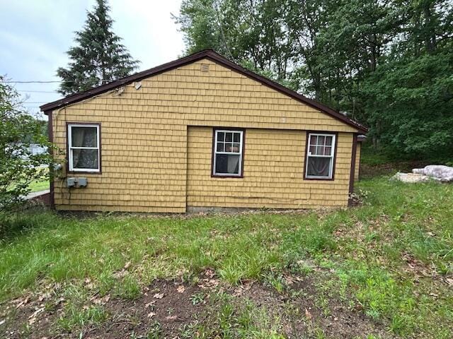 258 Guinea Rd, Biddeford, ME 04005 - view of home's exterior