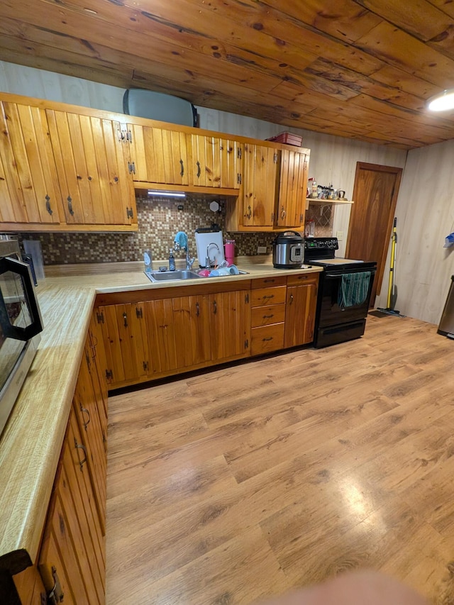 51 Blake St, Hartland, ME 04943 - photo 12