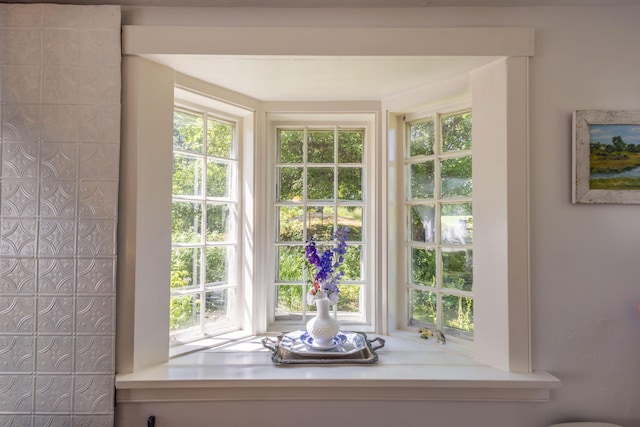 13 Gross Neck Rd, Waldoboro, ME 04572 - detailed view