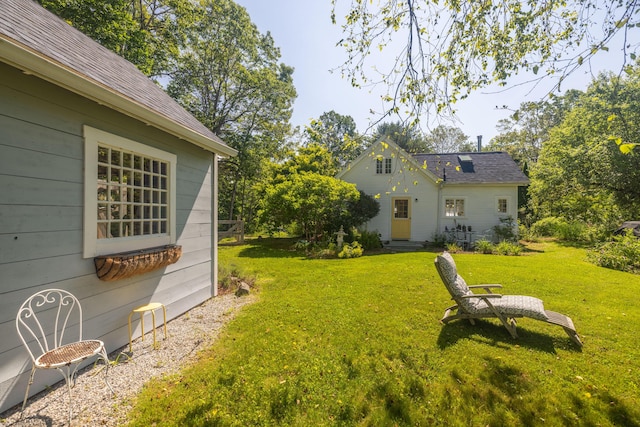 13 Gross Neck Rd, Waldoboro, ME 04572 - view of green lawn