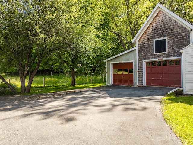 131 Russell Ave, Rockport, ME 04856 - view of detached garage