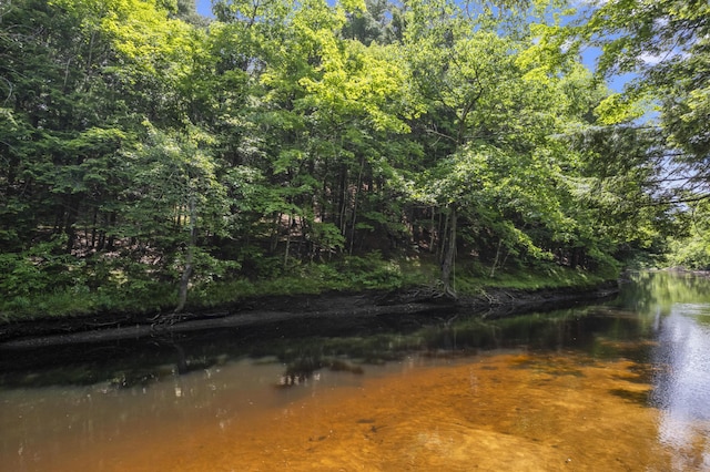 8-3 Turner St, Buckfield, ME 04220