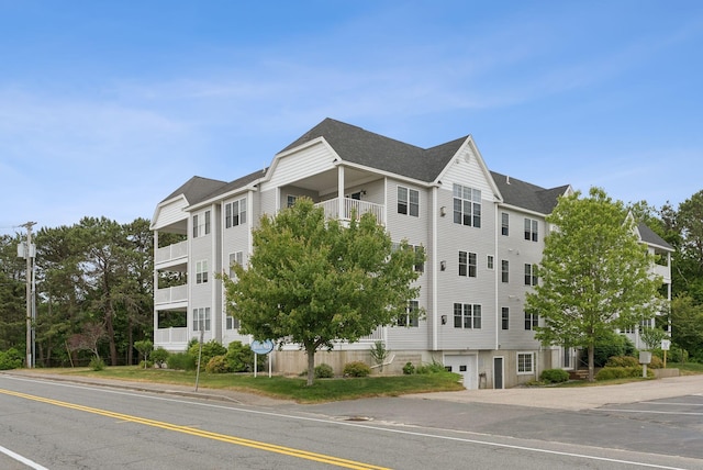 170 E Grand Ave Unit 8, Old Orchard Beach, ME 04064 - view of building exterior