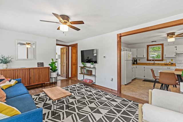 445 Portland St, Yarmouth, ME 04096 - photo 42