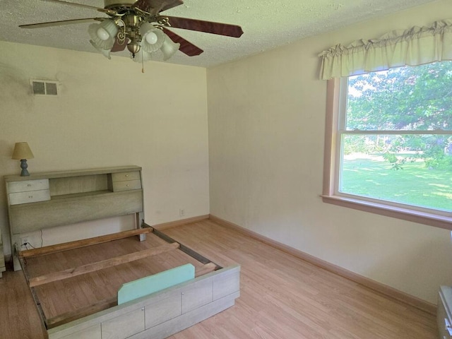 153 Franklin Rd, Jay, ME 04239