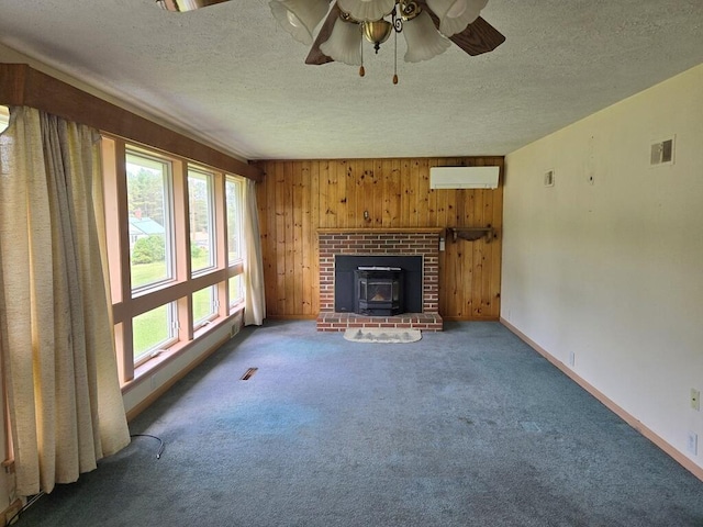 153 Franklin Rd, Jay, ME 04239