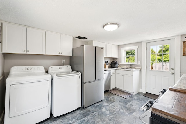 502 Lincoln St, Lewiston, ME 04240 - photo 13