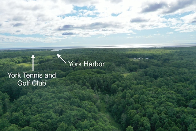 109 Bartlett Rd, Kittery, ME 03905