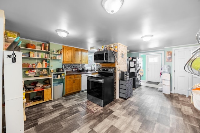 94 Park St, Milo, ME 04463 - photo 12