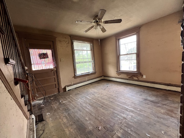 363 Lisbon St, Lisbon, ME 04250 - entryway featuring ceiling fan and hardwood / wood-style floors
