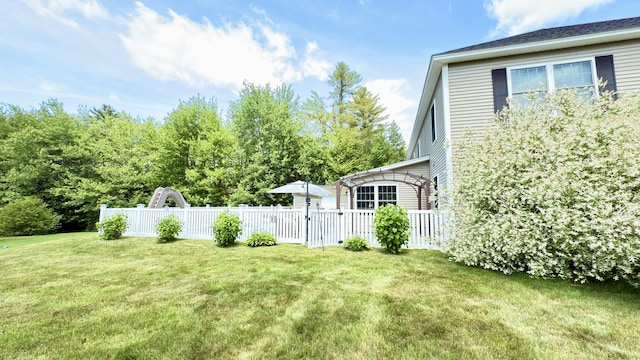 8 Clark Cir, Hampden, ME 04444 - view of yard