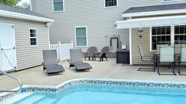 8 Clark Cir, Hampden, ME 04444 - outdoor pool with a patio