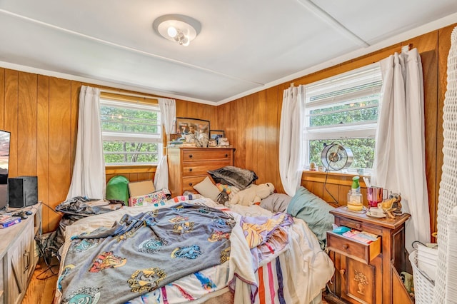 350 Cushing Rd, Cushing, ME 04563 - bedroom with wood walls