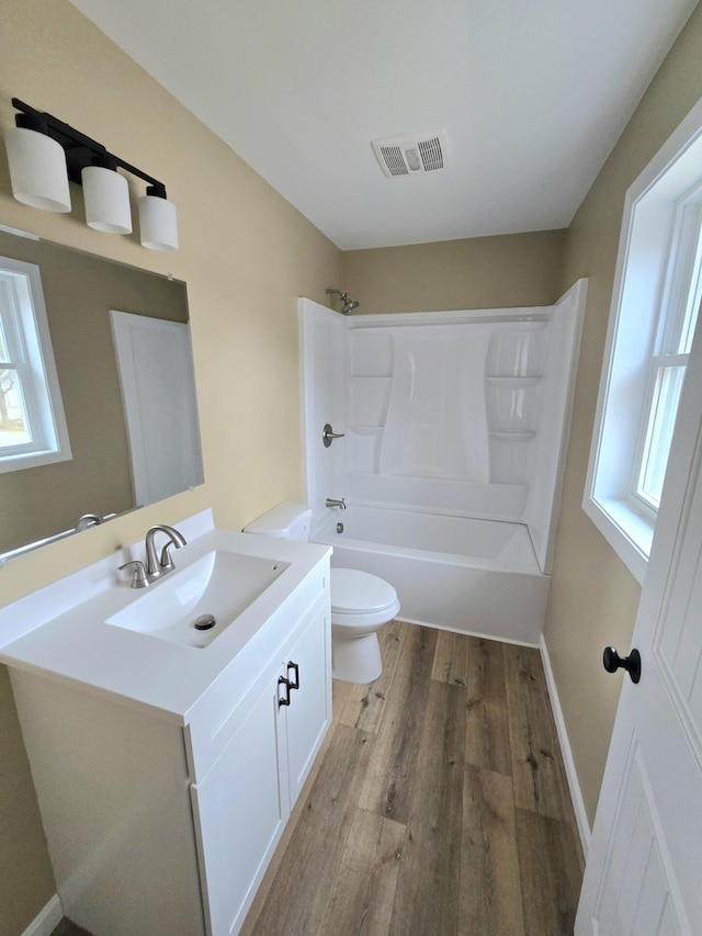295-B Bean St, Livermore, ME 04253